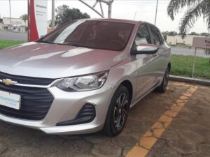 chevrolet-onix-1.0-flex-lt-manual-wmimagem16070853228